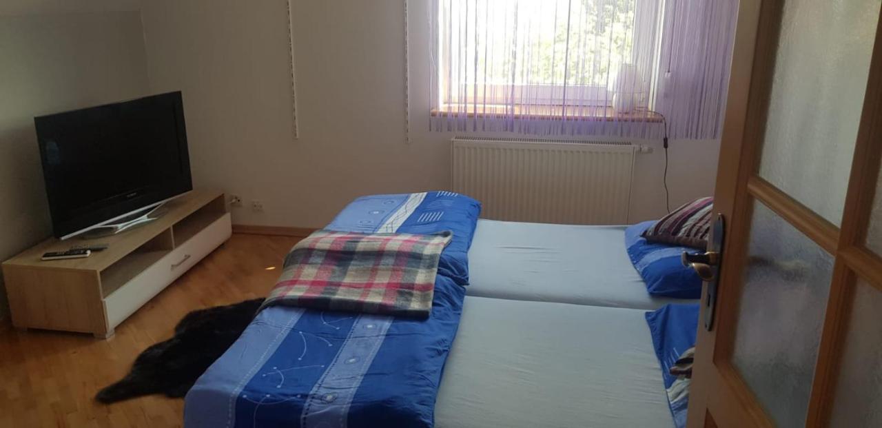 Czerwony Kamien Rubin Daire Sianozety Dış mekan fotoğraf