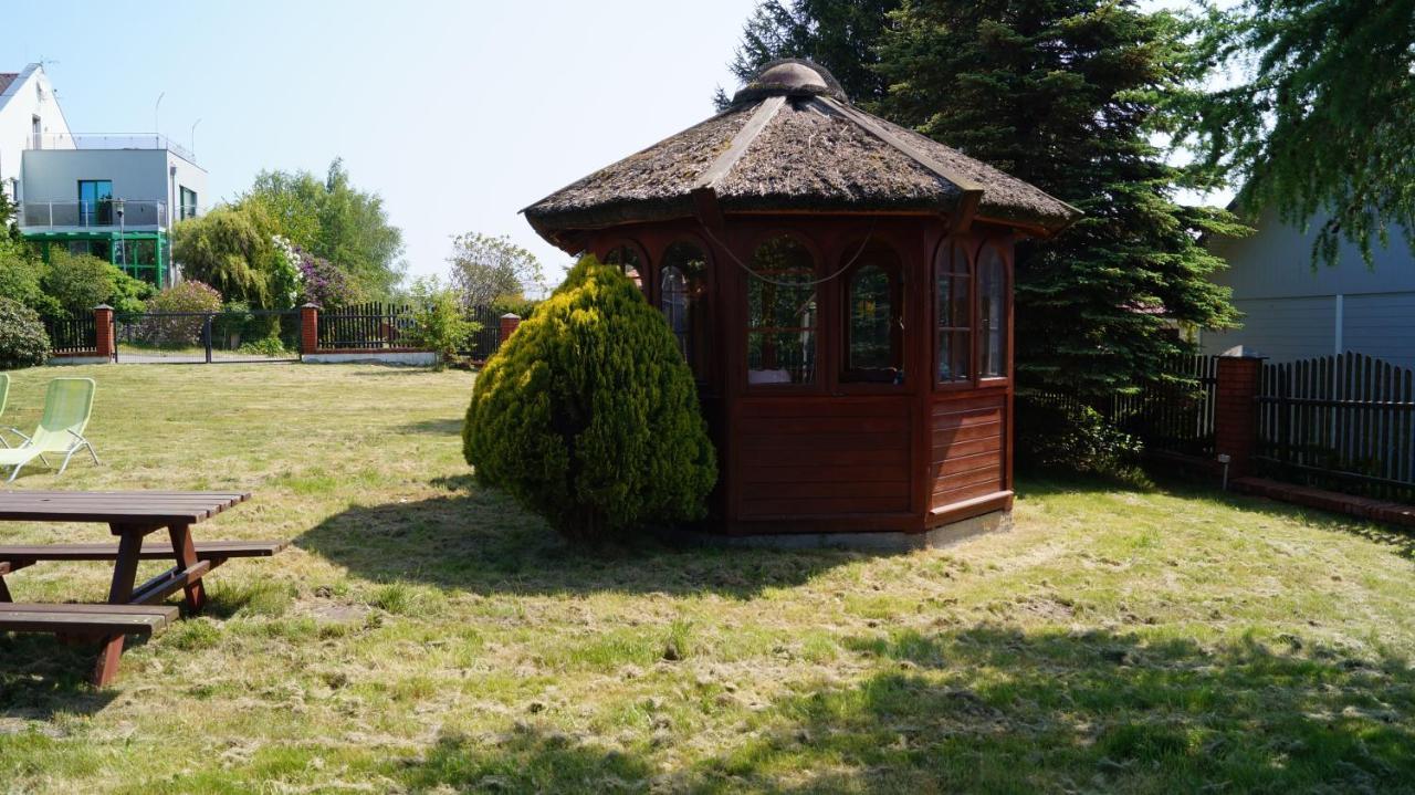 Czerwony Kamien Rubin Daire Sianozety Dış mekan fotoğraf